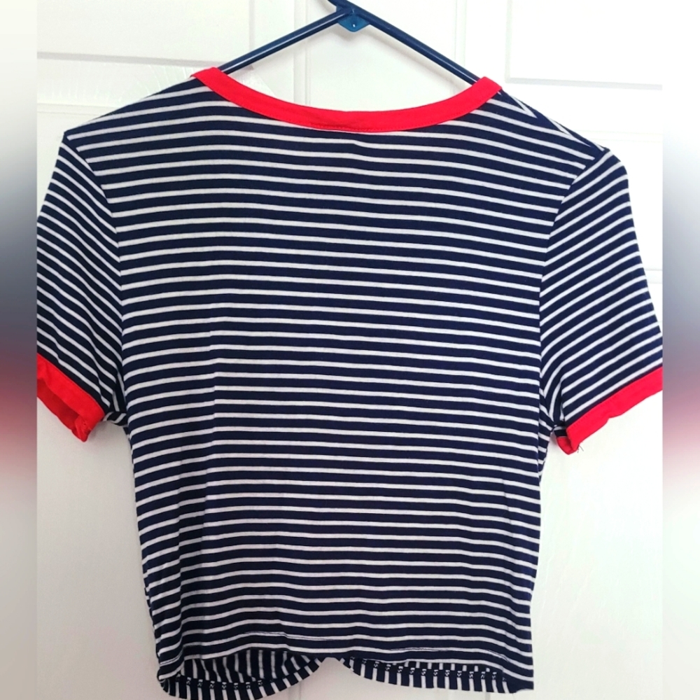Gage Tee - Picture 2 of 3